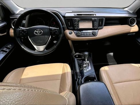 Certified 2018 Toyota RAV4 XLE FWD image 10