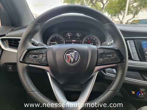 Used 2023 Buick Enclave Essence image 20