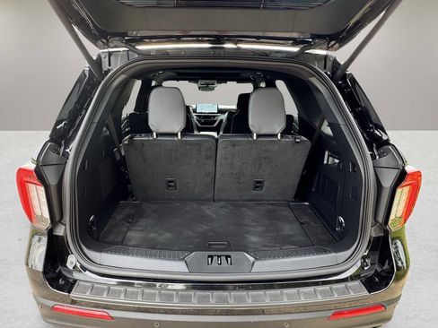 Used 2025 Ford Explorer ST AWD/4WD image 27