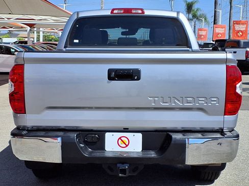 Used 2018 Toyota Tundra SR5 w/ SR5 Upgrade Package RWD image 5
