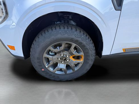 New 2025 Ford Maverick Tremor AWD/4WD image 29