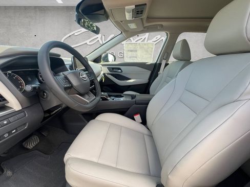 New 2026 Nissan Rogue Dark Armor FWD image 20