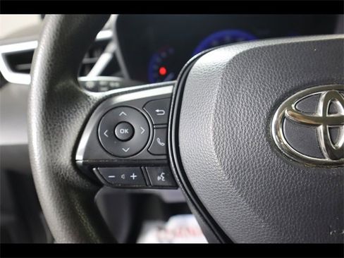 Used 2022 Toyota Corolla LE image 24