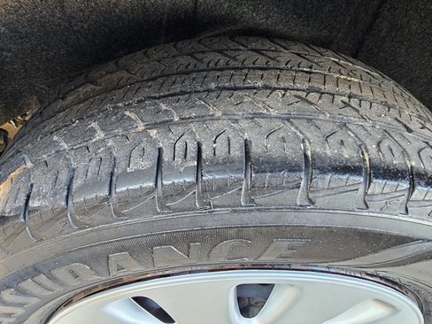 Used 2019 Nissan Rogue Sport S image 15