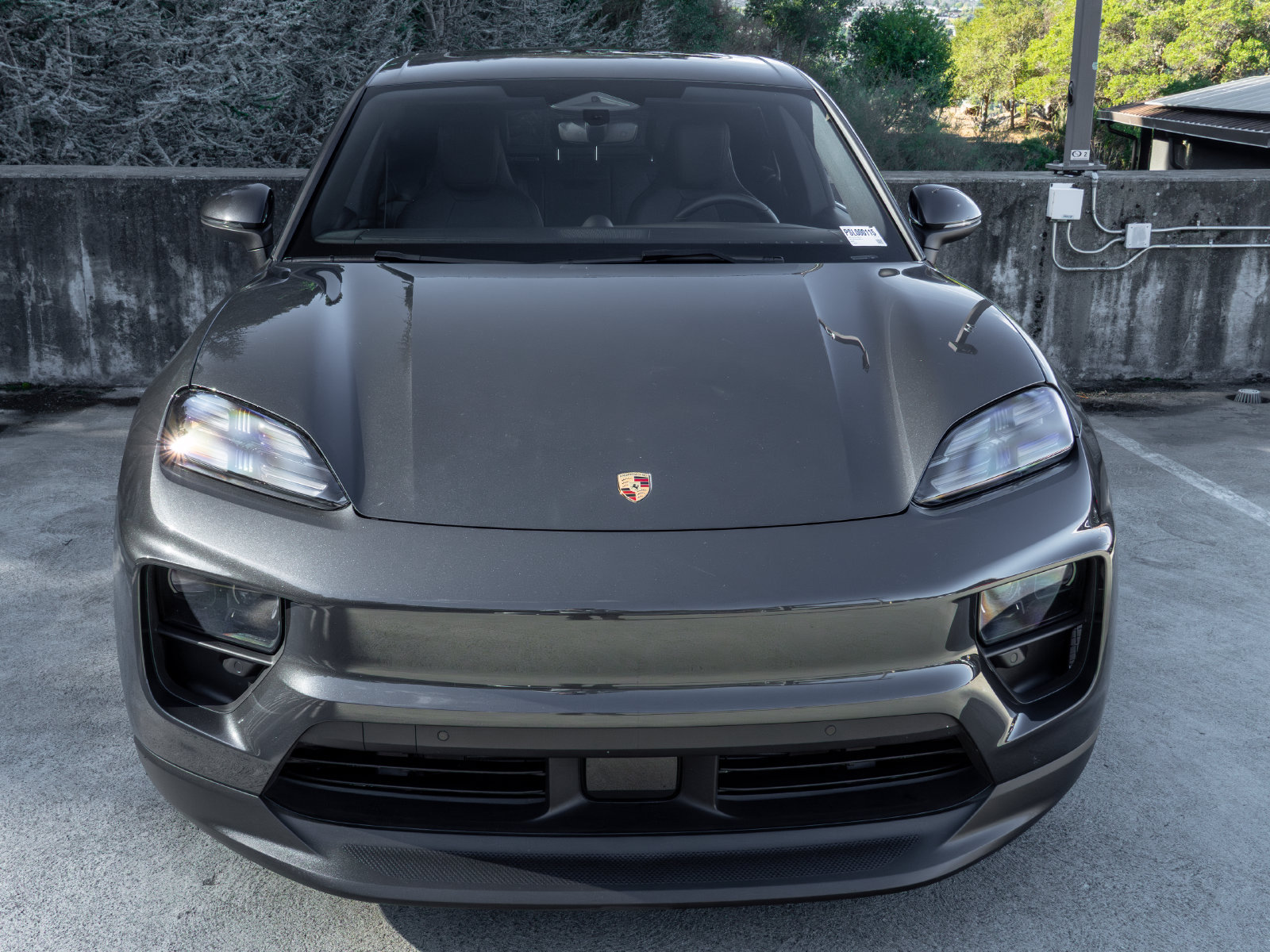 Certified 2025 Porsche Macan 4 Electric AWD/4WD image 14