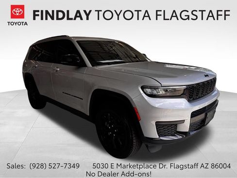 Used 2024 Jeep Grand Cherokee L Laredo AWD/4WD image 1