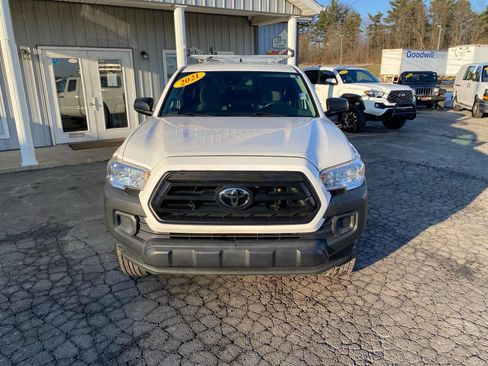 Used 2021 Toyota Tacoma SR image 7