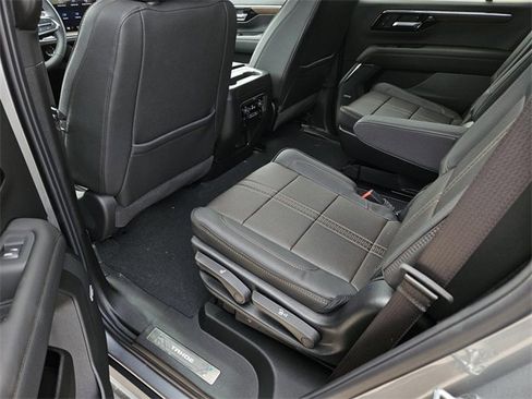 New 2026 Chevrolet Tahoe High Country w/ LPO, Illumination Package image 7