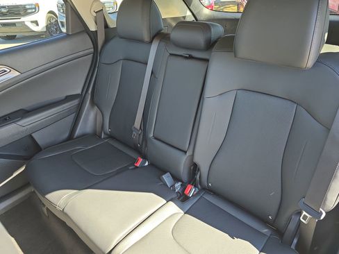 New 2026 Kia Sportage EX image 16