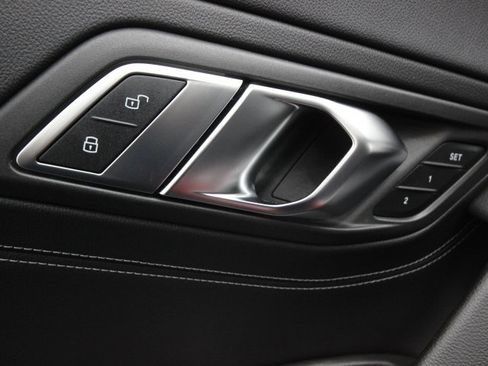 Used 2020 BMW Z4 M40i w/ Executive Package image 20