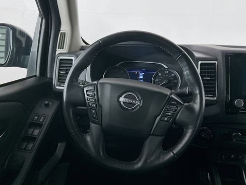 Used 2024 Nissan Frontier SV w/ SV Convenience Package image 18