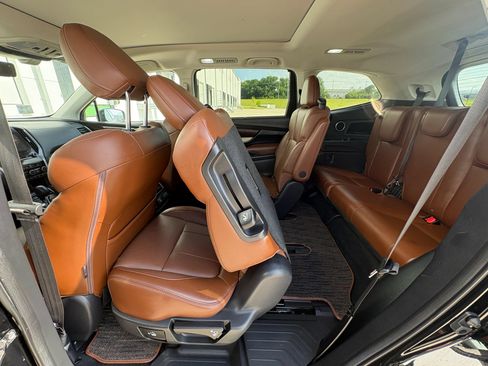 Used 2020 Subaru Ascent Touring w/ Popular Package #3 AWD/4WD image 27