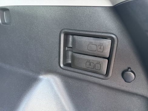 Used 2023 GMC Terrain AT4 w/ Infotainment Package II AWD/4WD image 42