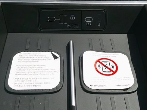 Used 2026 Hyundai Santa Fe SEL image 16