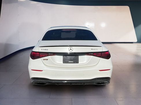 Certified 2023 Mercedes-Benz S 580 4MATIC Sedan w/ AMG Line image 4