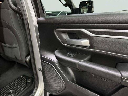 Used 2019 RAM 1500 Big Horn AWD/4WD image 36