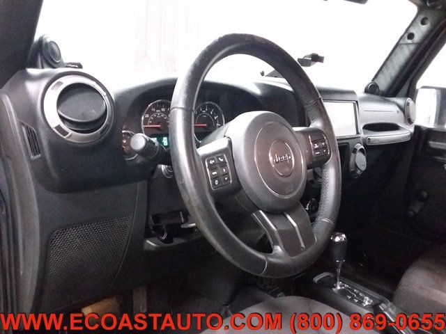 Used 2013 Jeep Wrangler Unlimited Sport w/ Connectivity Group AWD/4WD image 12