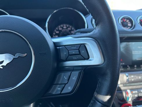 Used 2017 Ford Mustang GT Premium w/ GT Performance Package image 18