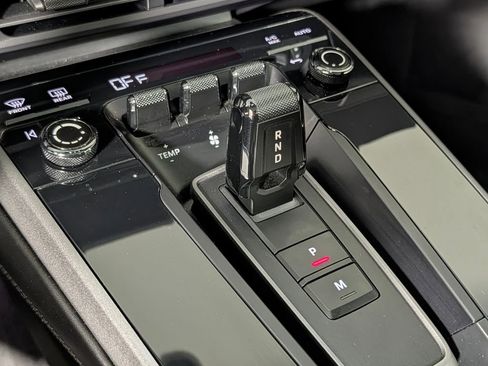 Certified 2023 Porsche 911 Carrera S RWD image 32