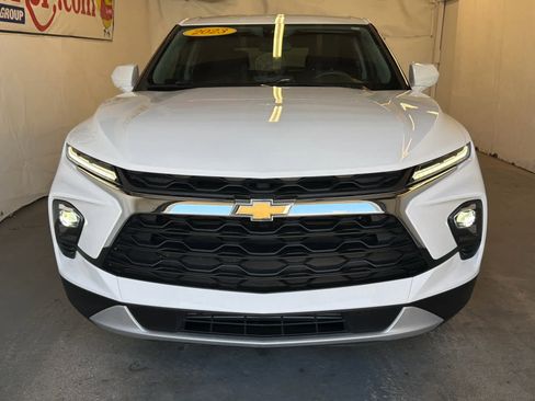 Used 2023 Chevrolet Blazer LT w/ Driver Confidence Package FWD image 3