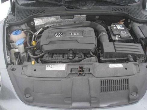 Used 2014 Volkswagen Beetle 1.8T image 21