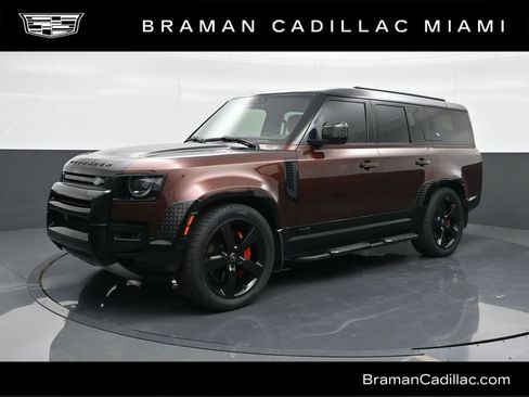 Used 2023 Land Rover Defender 130 X image 1