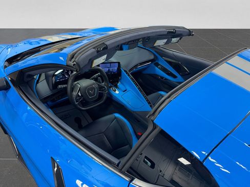 Used 2023 Chevrolet Corvette Stingray Premium Cpe w/ Stealth Interior Trim Package RWD image 41