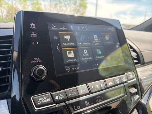 Certified 2024 Honda Odyssey Elite image 34