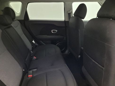 Used 2019 Kia Soul + image 19