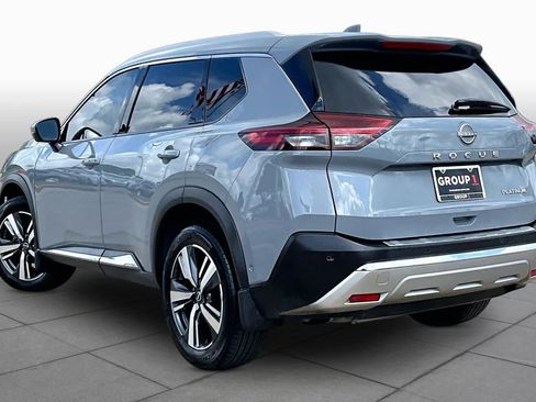 Used 2023 Nissan Rogue Platinum w/ Platinum Premium Package FWD image 11