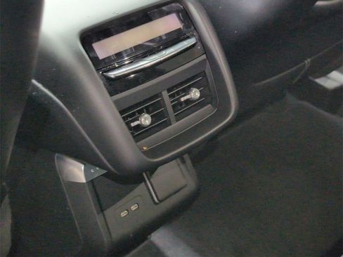 Used 2026 Cadillac Lyriq V image 24