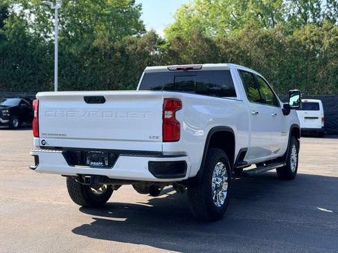 Used 2024 Chevrolet Silverado 3500 LTZ w/ LTZ Plus Package AWD/4WD image 4