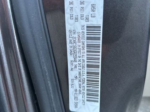 Used 2016 Chrysler Town & Country Touring w/ Driver Convenience Group image 34