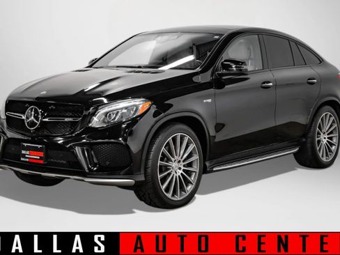 Used 2017 Mercedes-Benz GLE 43 AMG GLE 43 Sport Utility 4D image 3