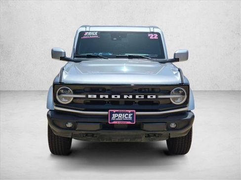 Certified 2022 Ford Bronco Outer Banks AWD/4WD image 2