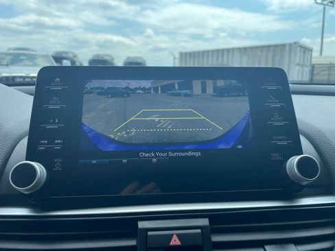 Used 2022 Honda Accord Sport Special Edition image 6