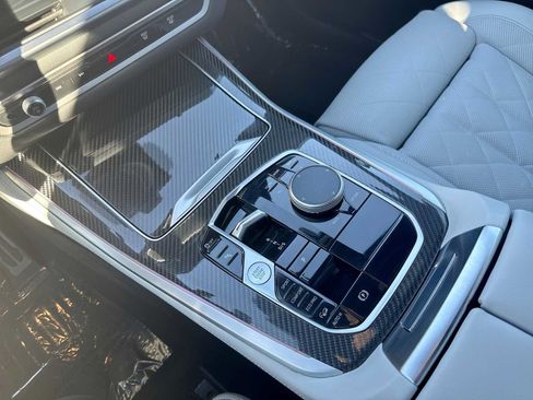 Used 2026 BMW X5 M60i AWD/4WD image 22