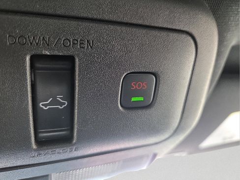 Used 2022 Nissan Frontier PRO-4X w/ Pro-4X Premium Package image 22