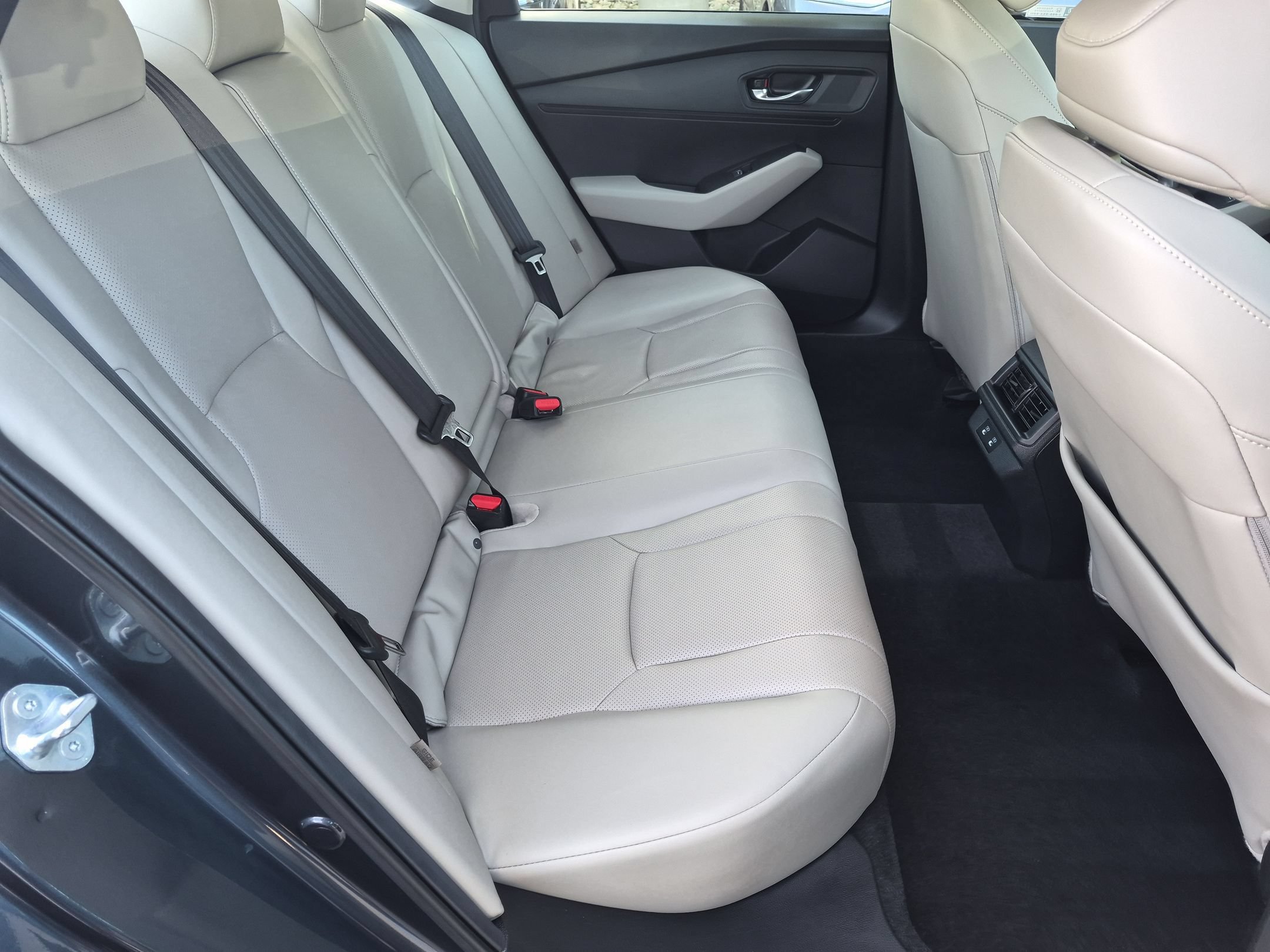 Certified 2024 Honda Accord EX-L image 29