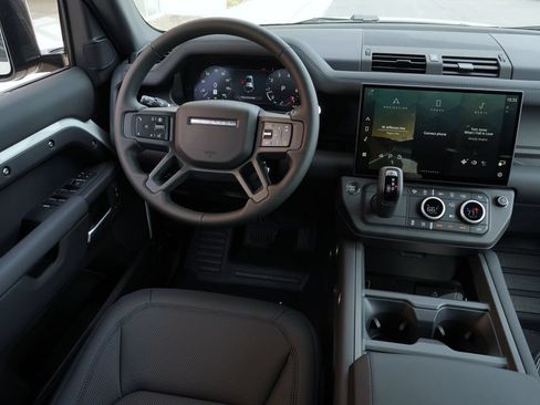 Used 2026 Land Rover Defender 110 S AWD/4WD image 16