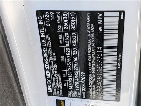 Certified 2025 Mercedes-Benz GLE 450e 4MATIC image 23