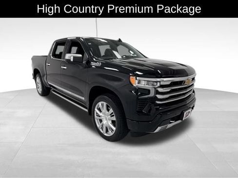 Certified 2025 Chevrolet Silverado 1500 High Country AWD/4WD image 6