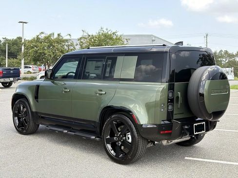 New 2026 Land Rover Defender 110 X-Dynamic SE AWD/4WD image 4