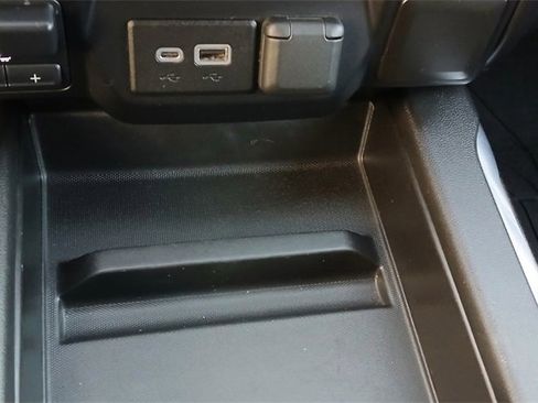 Used 2021 Chevrolet Silverado 1500 LT Trail Boss w/ Bed Protection Package image 17