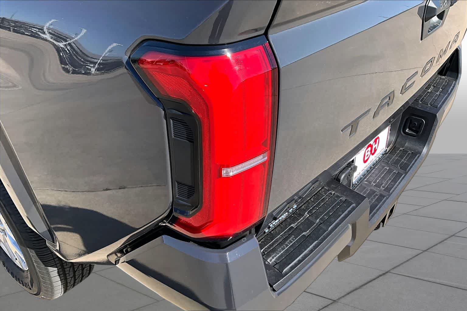 New 2026 Toyota Tacoma SR5 AWD/4WD image 14