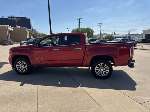 Used 2016 GMC Canyon SLT w/ Driver Alert Package image 9