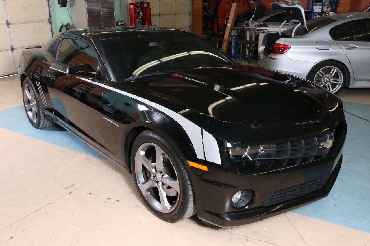Used 2013 Chevrolet Camaro SS w/ RS Package RWD image 15