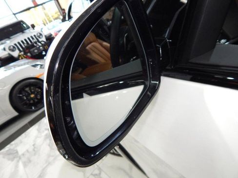 Used 2021 BMW X7 xDrive40i w/ M Sport Package image 12