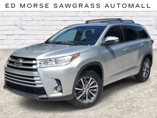 Used 2017 Toyota Highlander XLE video 1