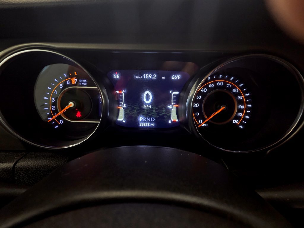 Used 2022 Jeep Gladiator Sport AWD/4WD image 13